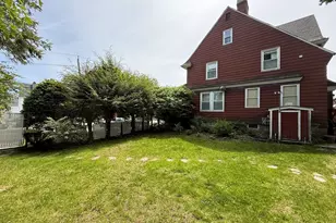 140 Pleasant St, Weymouth, MA 02190 - Photo 3