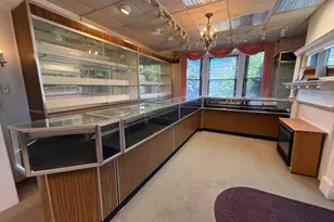 140 Pleasant St, Weymouth, MA 02190 - Photo 9