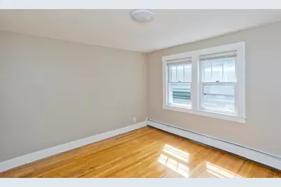 121 Dorset Street, Springfield, MA 01008 - Photo 21