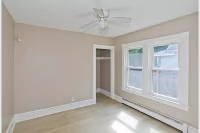 121 Dorset Street, Springfield, MA 01008 - Photo 13