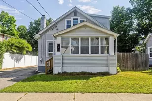 121 Dorset St, Springfield, MA 01008 - Photo 1