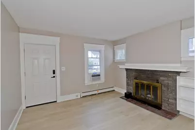 121 Dorset Street, Springfield, MA 01008 - Photo 3
