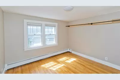 121 Dorset Street, Springfield, MA 01008 - Photo 23