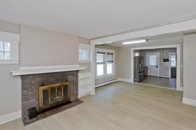 121 Dorset Street, Springfield, MA 01008 - Photo 3