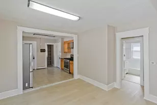 121 Dorset St, Springfield, MA 01008 - Photo 11