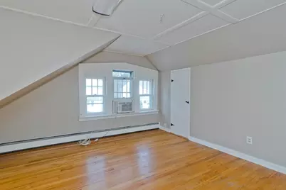121 Dorset Street, Springfield, MA 01008 - Photo 17