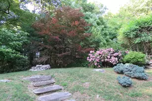 14 Circle Dr, Dudley, MA 01571 - Photo 5