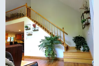 14 Circle Dr, Dudley, MA 01571 - Photo 13