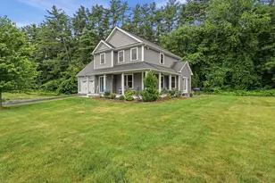 18 Pine St, Belchertown, MA 01007 - Photo 3