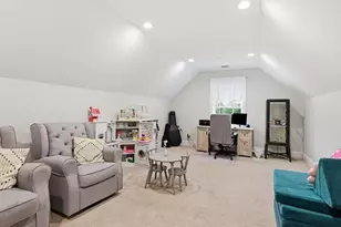 18 Pine St, Belchertown, MA 01007 - Photo 33