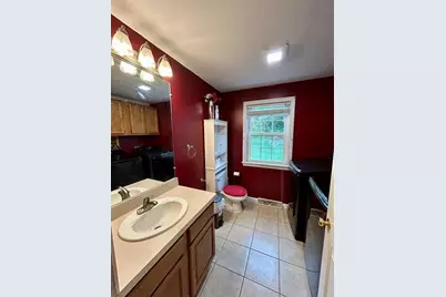 35 Fox Meadow Dr, Worcester, MA 01602 - Photo 13