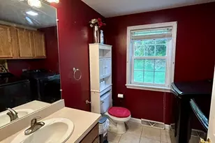 35 Fox Meadow Dr, Worcester, MA 01602 - Photo 13