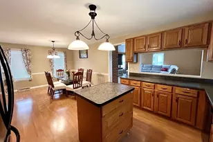 35 Fox Meadow Dr, Worcester, MA 01602 - Photo 7