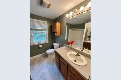 35 Fox Meadow Dr, Worcester, MA 01602 - Photo 21