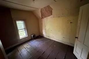 20 Hawthorne St, Springfield, MA 01105 - Photo 25