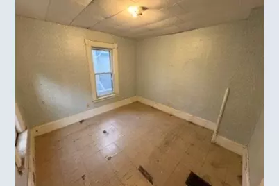 20 Hawthorne St, Springfield, MA 01105 - Photo 17
