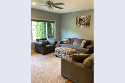 1677 Plymouth St, Bridgewater, MA 02324 - Photo 7