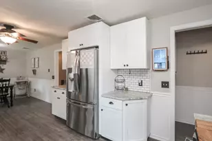88 Meadowlark Dr, Longmeadow, MA 01106 - Photo 11