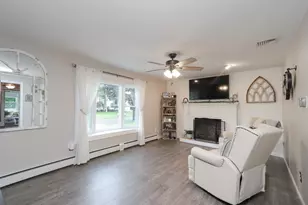 88 Meadowlark Dr, Longmeadow, MA 01106 - Photo 15