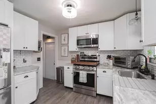 88 Meadowlark Dr, Longmeadow, MA 01106 - Photo 9