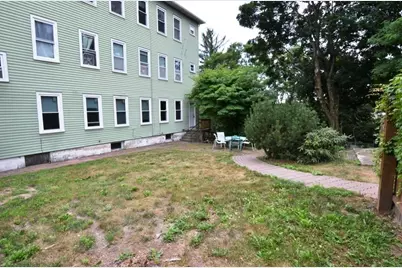 264 Belmont St #2, Worcester, MA 01604 - Photo 19