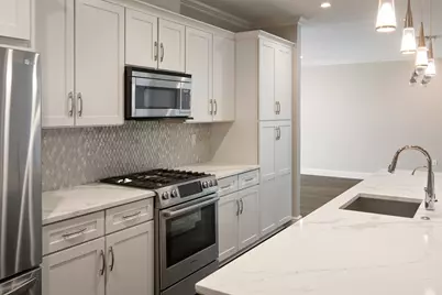 175 North Ave #311, Wakefield, MA 01880 - Photo 5