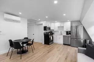 6 Goodwin Pl, Boston, MA 02114 - Photo 9