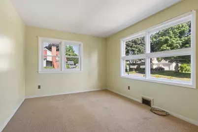5 Sasur St, Palmer, MA 01080 - Photo 15