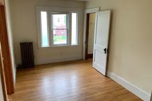 237 Bridge St, Northampton, MA 01060 - Photo 9