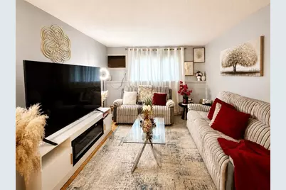 800 County St #8, Taunton, MA 02780 - Photo 3