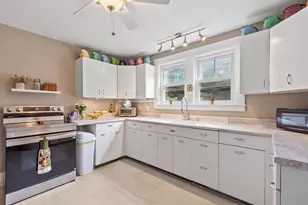 361 Mulpus Rd, Lunenburg, MA 01462 - Photo 9