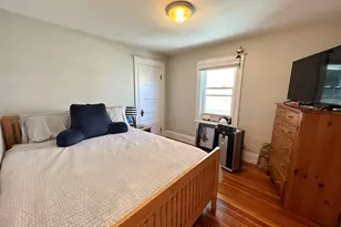 62 Bromfield Rd, Somerville, MA 02144 - Photo 9