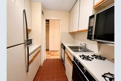 151 Tremont St #23L, Boston, MA 02111 - Photo 11