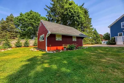 109 Jackson Ave, Somerset, MA 02725 - Photo 27