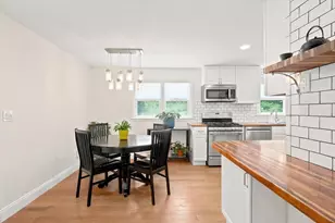 633 E Merrimack St, Lowell, MA 01852 - Photo 9