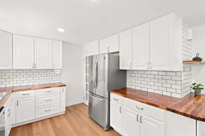 633 E Merrimack St #633, Lowell, MA 01852 - Photo 15