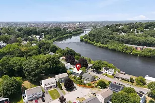 633 E Merrimack St, Lowell, MA 01852 - Photo 35