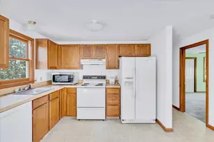 26 Richard Rd, Yarmouth, MA 02675 - Photo 15