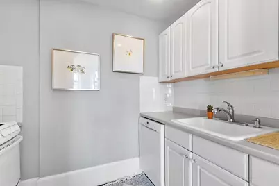 271 Dartmouth St #4H, Boston, MA 02116 - Photo 13