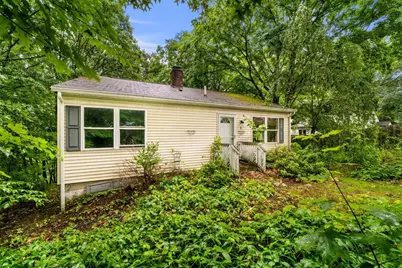 7 Upland Ter, Natick, MA 01760 - Photo 9