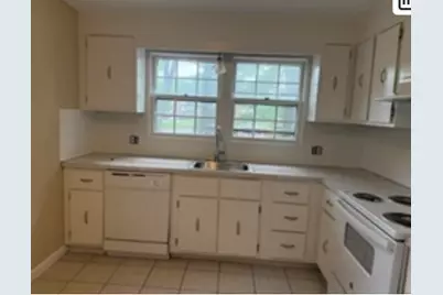 85 Ford Street #B, Methuen, MA 01844 - Photo 3