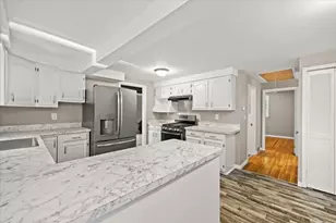 52 Jacob St, Brockton, MA 02302 - Photo 15