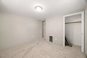 52 Jacob St, Brockton, MA 02302 - Photo 11