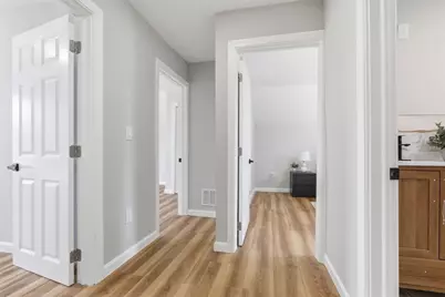 37 Campaw St, Lowell, MA 01850 - Photo 29