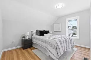 37 Campaw St, Lowell, MA 01850 - Photo 33