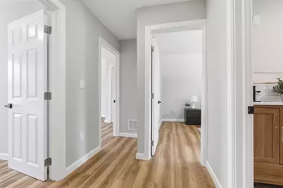 37 Campaw St, Lowell, MA 01850 - Photo 29