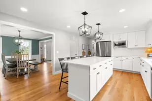 2 Oldfield Rd, Bridgewater, MA 02324 - Photo 5