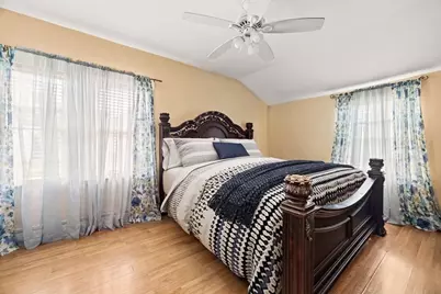 7 Hopewell Rd, Boston, MA 02136 - Photo 9