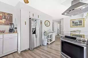 17 Day Ave, East Longmeadow, MA 01028 - Photo 15