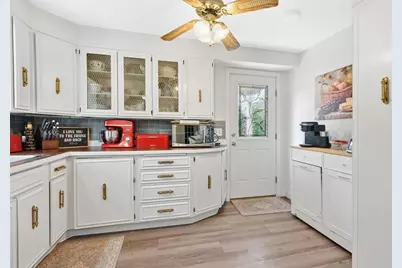 17 Day Ave, East Longmeadow, MA 01028 - Photo 13